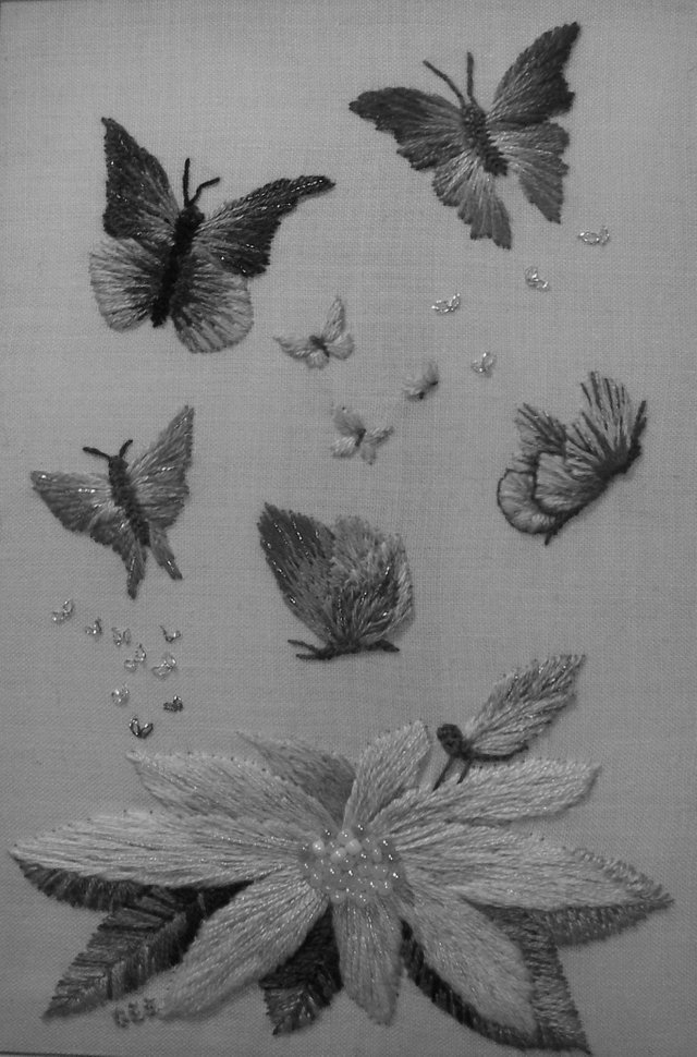 emb butterfly grey.jpg