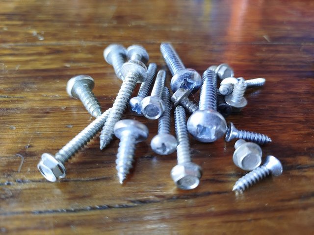 tornillos2.jpg