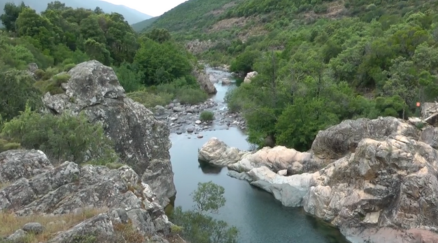 16.-Córcega-(Fango river near Ota)-fiume-1.png