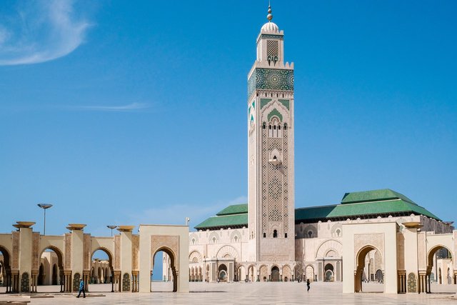 mosque-4134459_1280.jpg