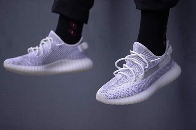 static yeezy on feet