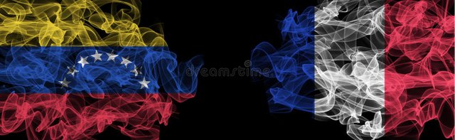 banderas-de-venezuela-y-francia-sobre-fondo-negro-vs-humo-bandera-172708478.jpg