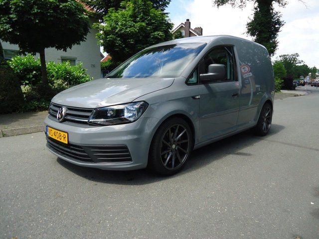 volkswagen-caddy-2-0-tdi-2-0-tdi-180-pk-nardo-grey-2016.jpg