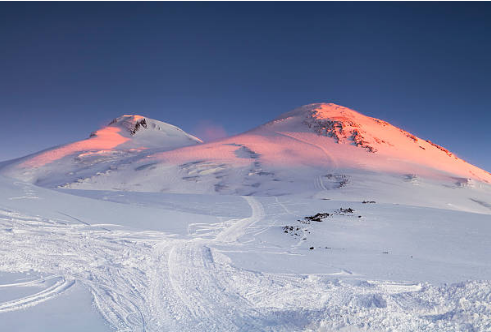 04_Mount Elbrus.png