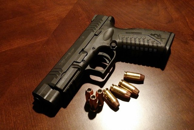 Guns-overtake-car-crashes-as-leading-cause-of-trauma-death-in-US.jpg