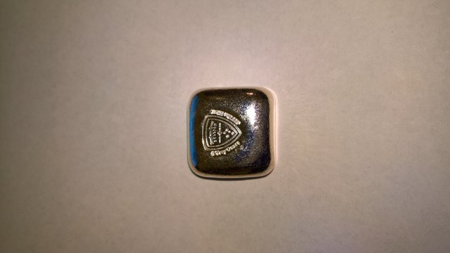 Southern Cross Mint 1 oz Silver Cube Front.jpg