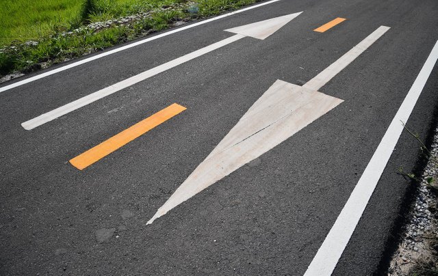 Road-arrows.jpg