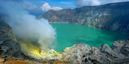 Kawah-Ijen-Lead-Img.jpg