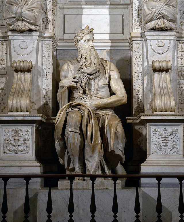 Michelangelo's_Moses_(Rome).jpg