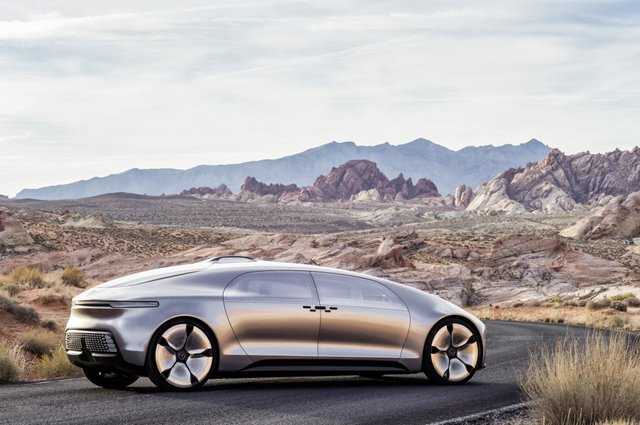 mercedes-benz-f015-luxuryinmotion-ac-1-1024x680.jpg