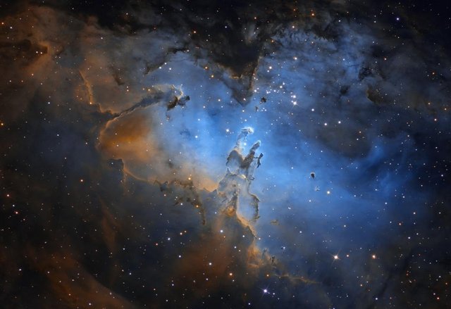 M16_Hubble_V4-_X3walker.jpg