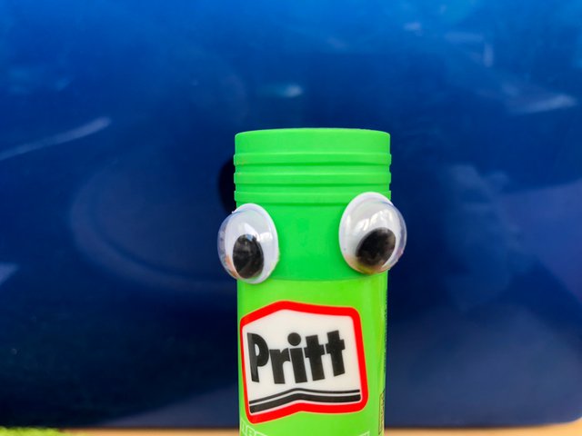 Googly Eyes Bratt Pritt.jpeg