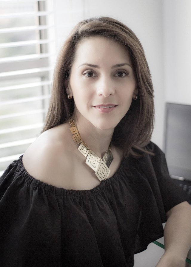 woman-2900989_1280.jpg