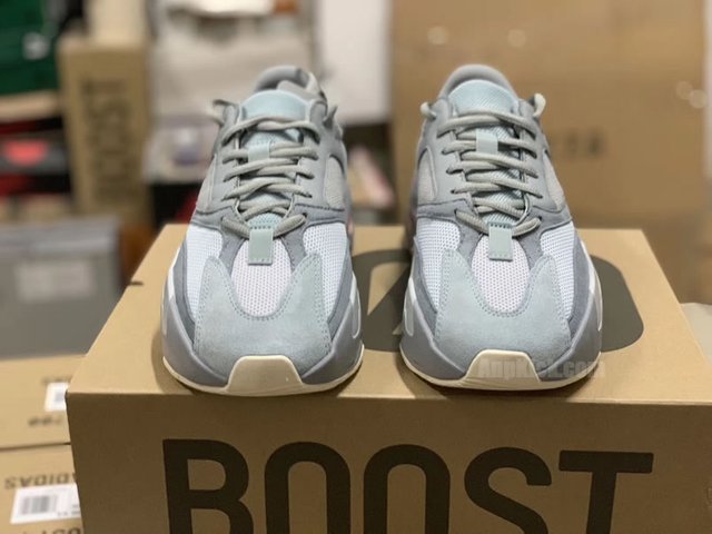 adidas-yeezy-boost-700-inertia-2019-outfit-release-date-eq7597-(7).jpg