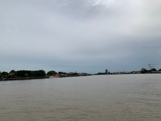 Chao Phraya River3.jpg