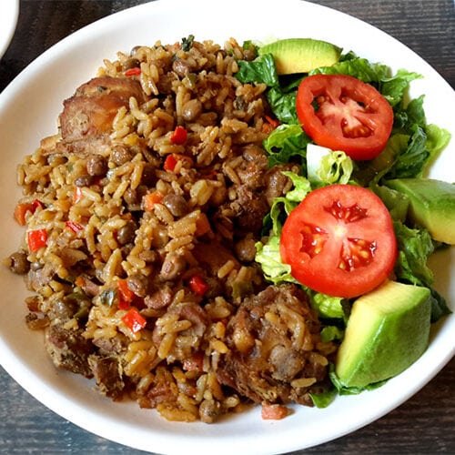 Trini-Pelau-with-chicken-and-pigeon-peas-500x500.jpg