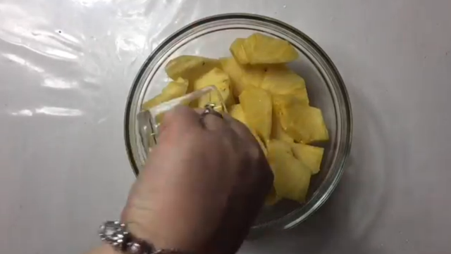 ananas-caramelada-preparacion-5.png