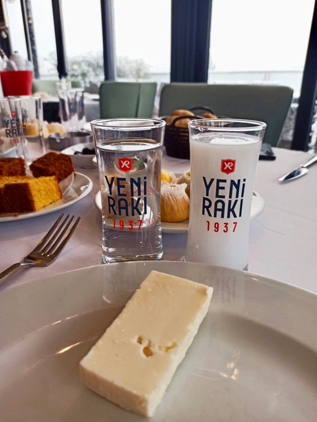 raki.jpg