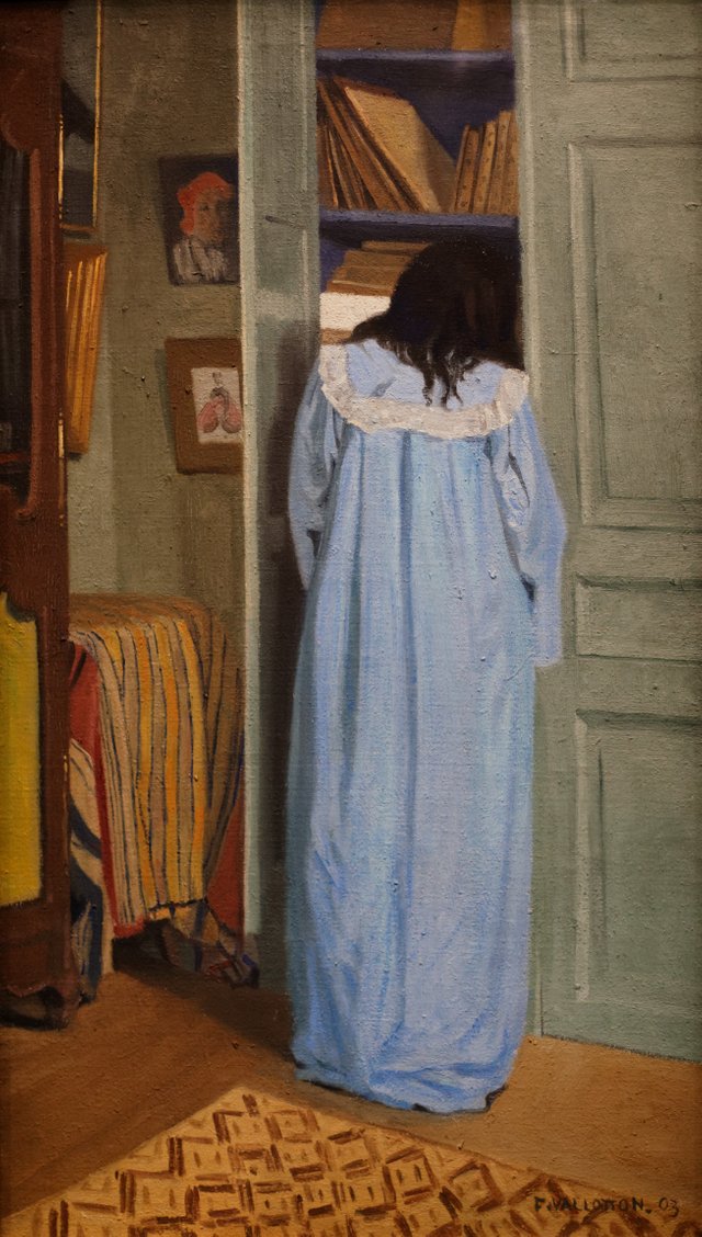 Intérieur, femme en bleu fouillant dans une armoire, 1903.jpg