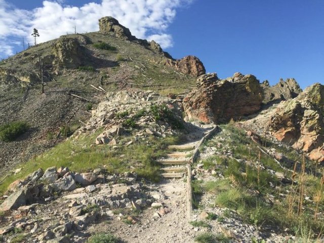 bear-butte-state-park-1-700x525.jpg