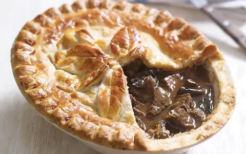 steak-mushroom-pie.webp