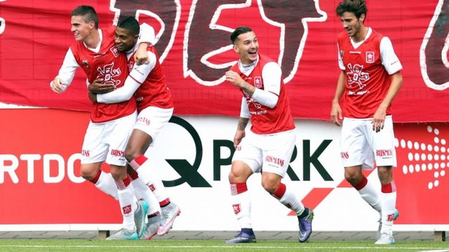 Maastricht-vs-Eindhoven-FC-770x433.jpg