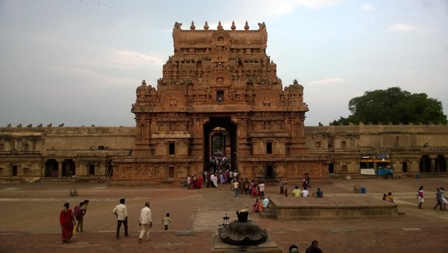 Brihadeeswara Temple_05.jpg