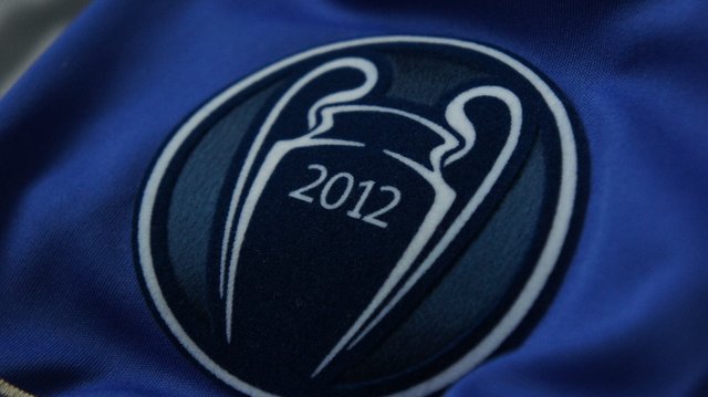 UEFA_Champions_League_Titleholder_Badge_2012.jpg