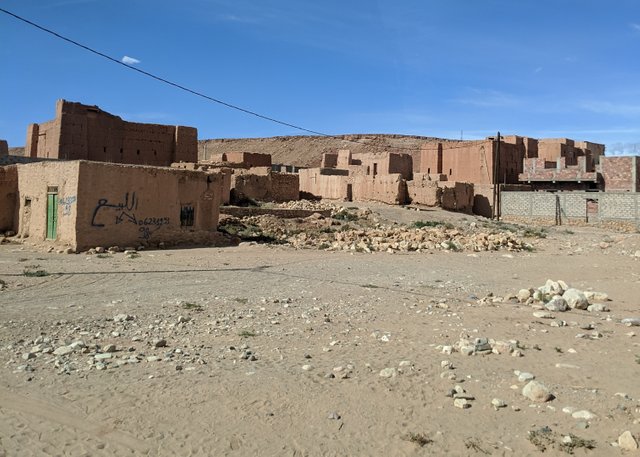 stranded desert 2.JPG