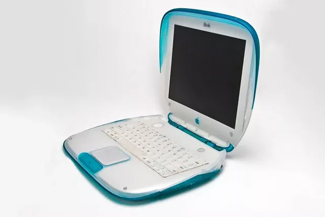 Apple-lançou-o-primeiro-iBook-nos-anos-90.jpg.webp