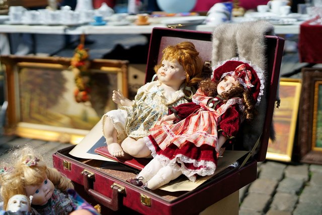 doll-8231497_1280.jpg