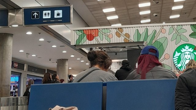 1001612700.jpg