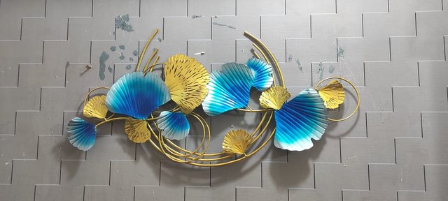 Blue Golden leaf metal wallart.JPG