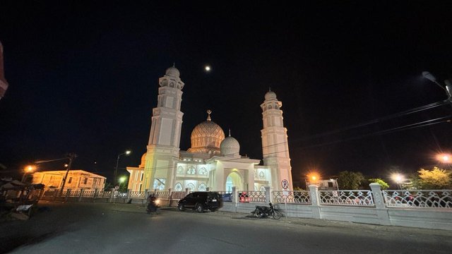 Lambaro Mosque.jpeg