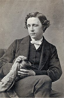 220px-Lewis_Carroll_1863.jpg