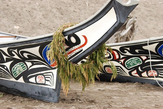 canoe-1574831_960_720.jpg