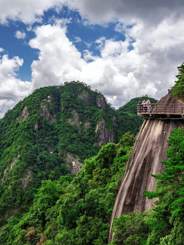 讲真‼️我很少用“震撼”来形容一座山😭_13_Hello威廉_来自小红书网页版.jpg