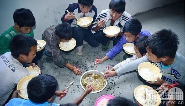 Chinese starving children.jpg