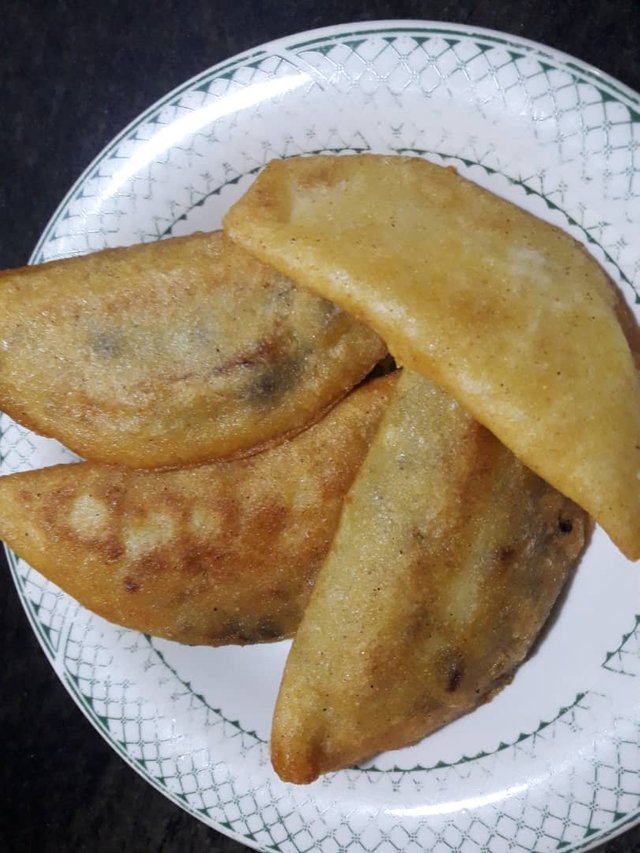 Empanadas de carne.jpg