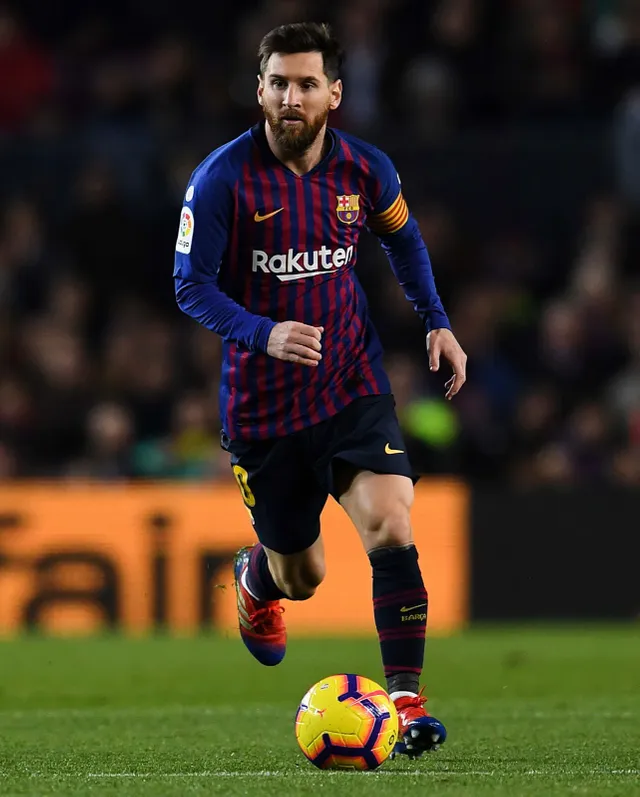 Lionel-Messi-2018.webp