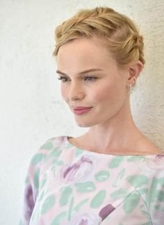 1df4743a8cb0b8b5b30b67d2909a0fb3--kate-bosworth-braided-updo.jpg