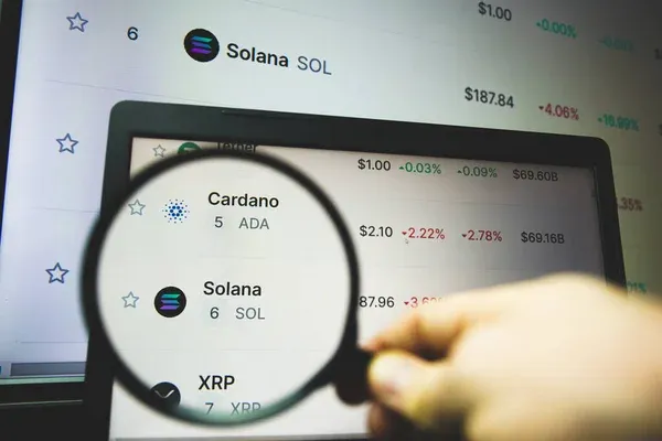 depositphotos_520679144-stock-photo-solana-cryptocurrency-market-solana-public.webp