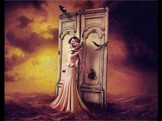 closed_doors_fashion_model_conceptual_lady-gZtT.jpg