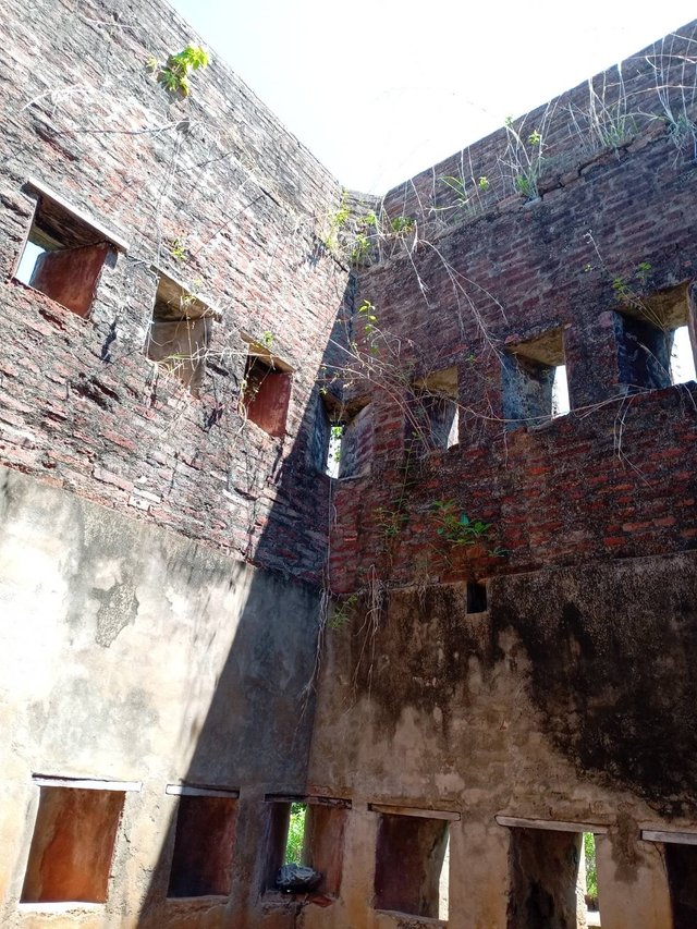 Khuk Khi Kai12.jpg