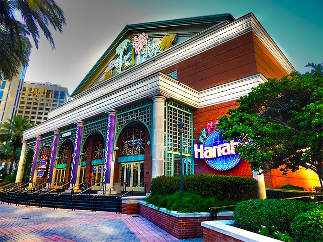 Harrahs-Casino-New-Orleans.jpg