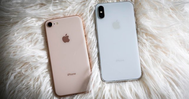 iphone-8-iphone-x-5872.jpg