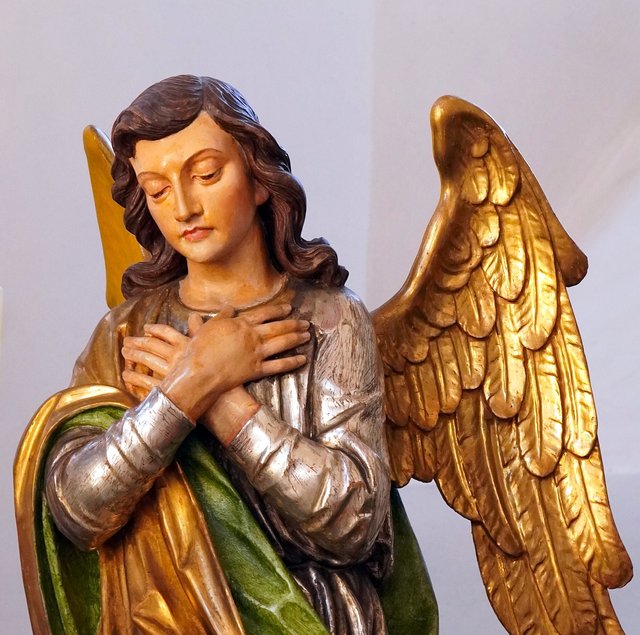 angel-statue-6933231_1280.jpg