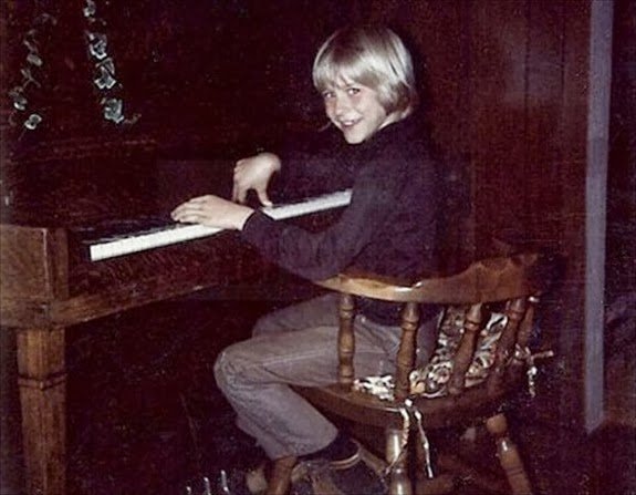 Kurt Cobain A young .jpg