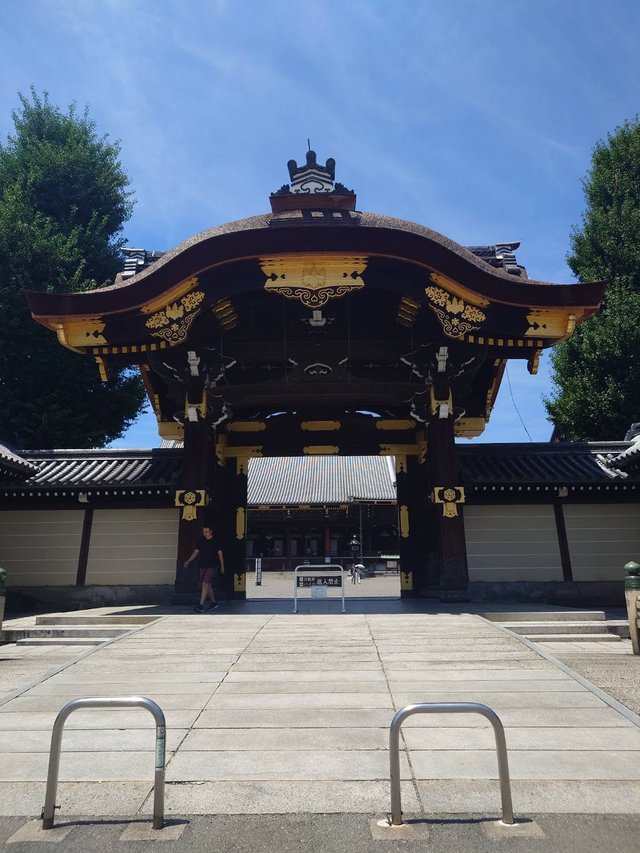 Higashi Hongan-ji Temple1.jpg
