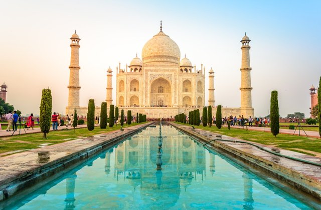 the-taj-mahal-agra.jpg